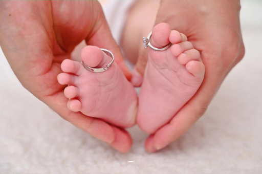 南充两个月宝宝感冒发烧 南充两个月宝宝感冒发烧